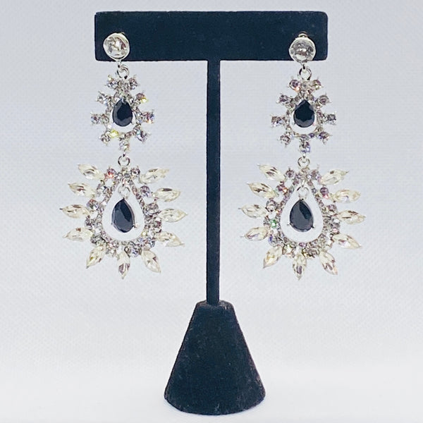 Eyras Elegant Statement Teardrop Earring with Rhinestone