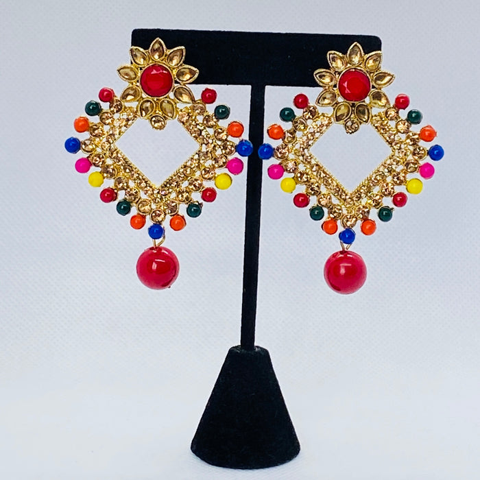 Daimond Shaped Fashion Earring with Faux Pearl Beads and Rhinestones