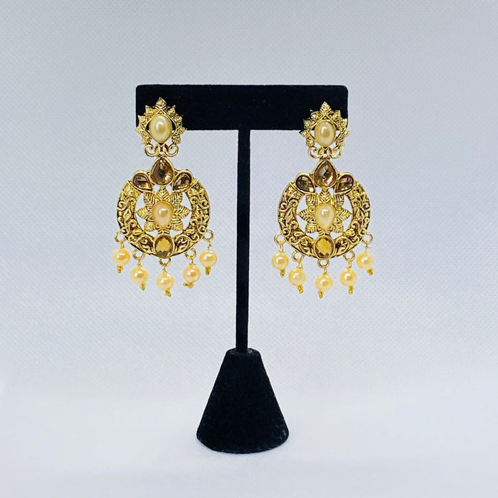 Eyeras Star Statement Earring With Rhinestones And Faux Pearl