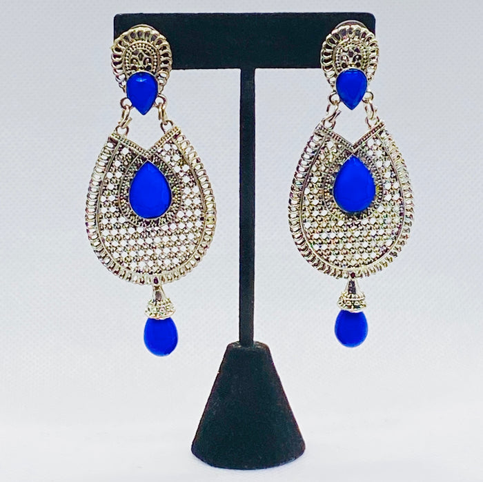 Lightweight Silver Colored Teardrop Filigree  Earring